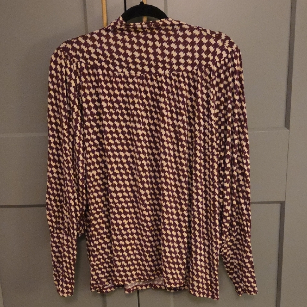 Ann Taylor Maroon and Cream Patterned Blouse